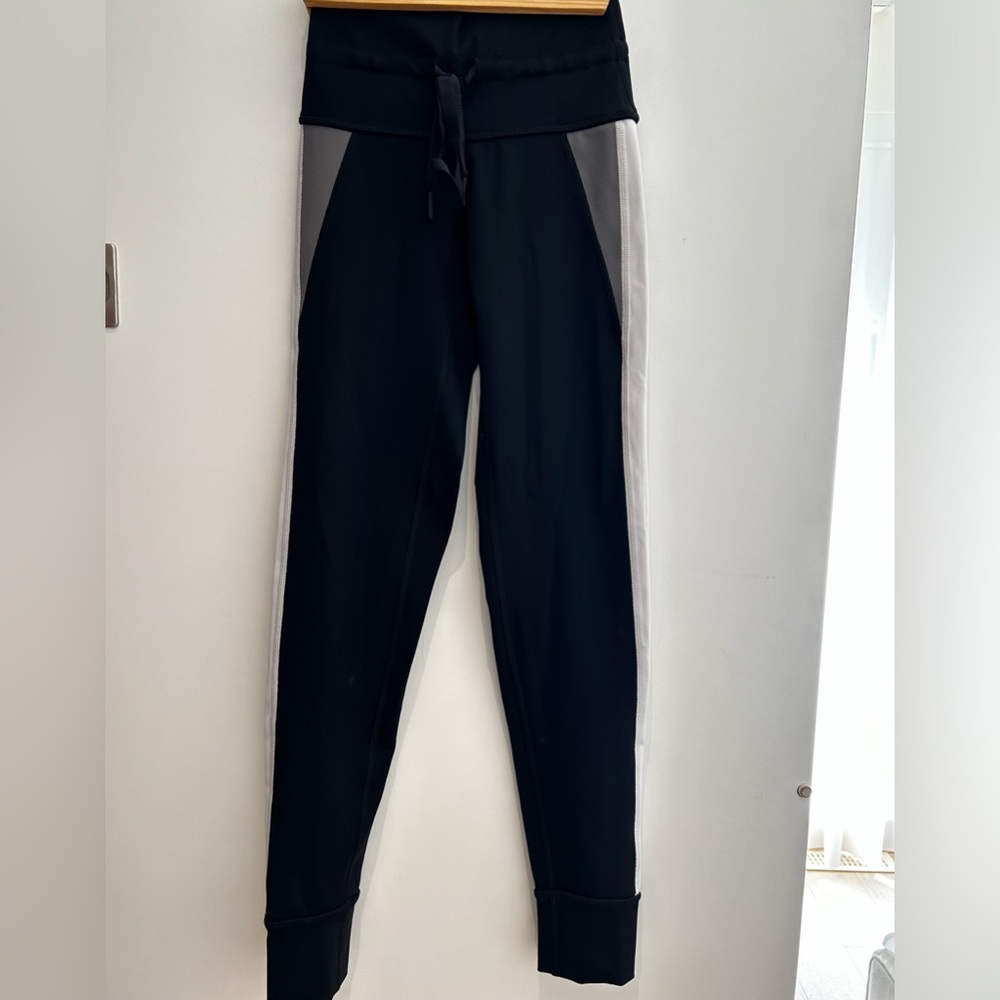 AERIE 7/8 LEGGINGS - Picture 2 of 5